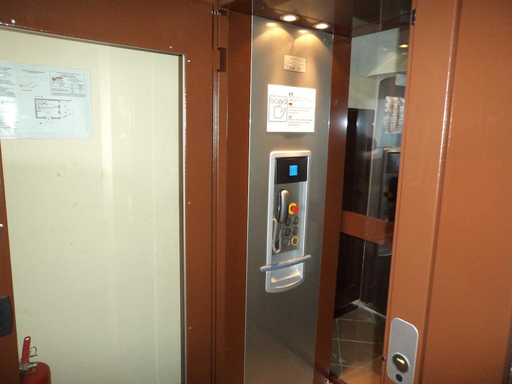 Albergo Tirreno Marina di Camerota Ngoại thất bức ảnh