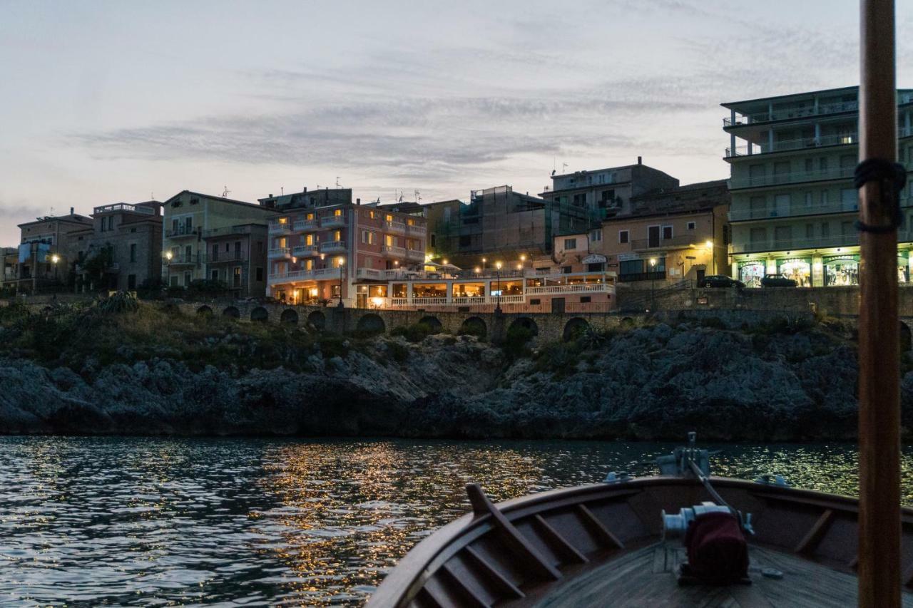 Albergo Tirreno Marina di Camerota Ngoại thất bức ảnh