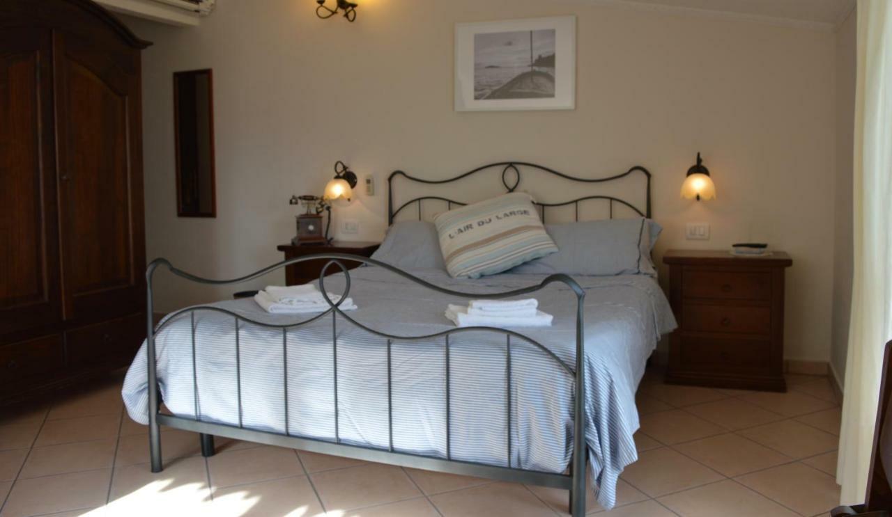 Albergo Tirreno Marina di Camerota Ngoại thất bức ảnh